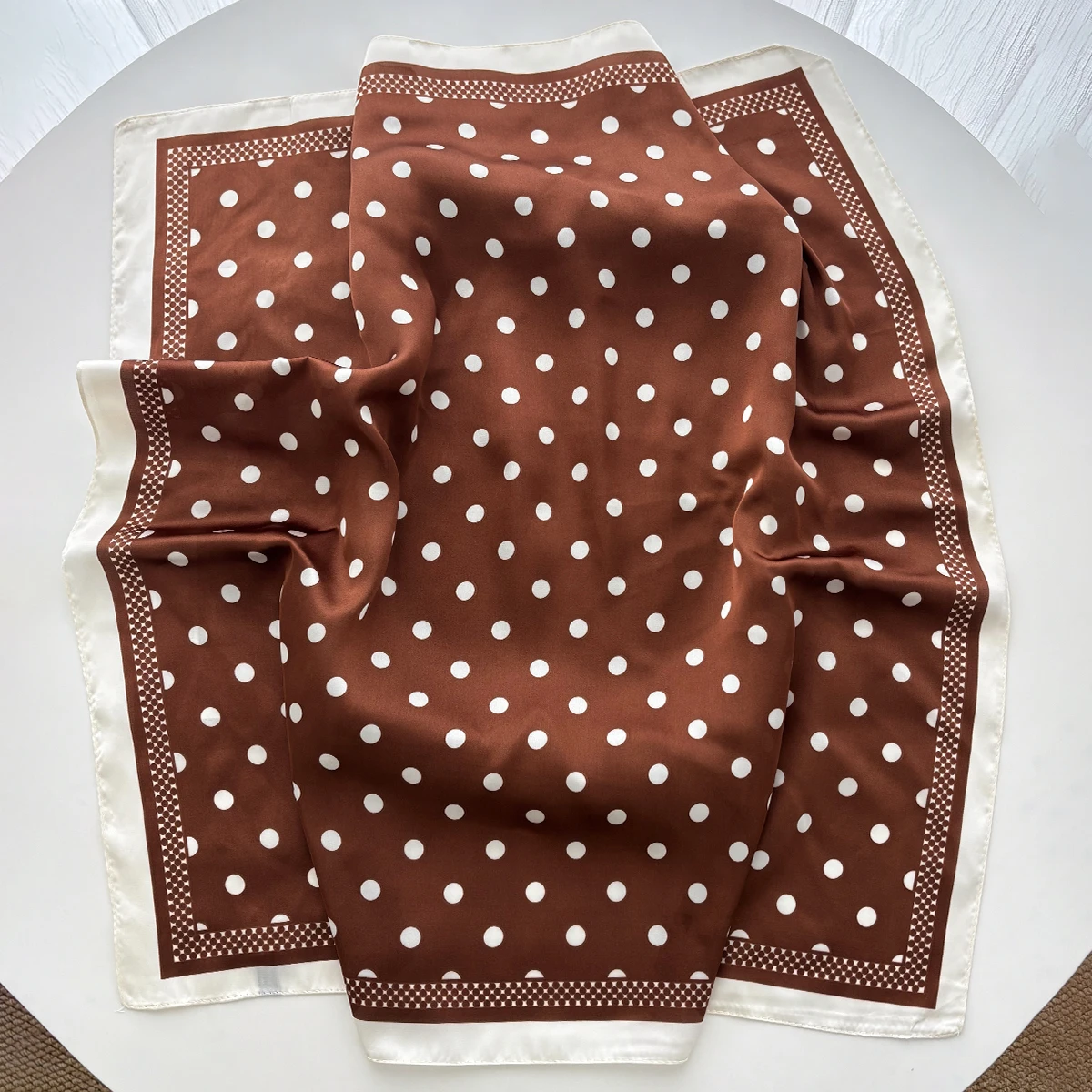 Women Elegant Soft Satin Squar - đánh giá và giá Silk Scarf Square